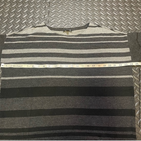 Eileen Fisher Sweater Wool Blend Top Stripe Black Grey Size Medium - Picture 5 of 9